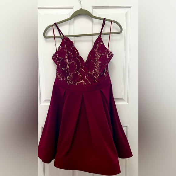 Luxxel Lace top skater dress - Picture 1 of 10